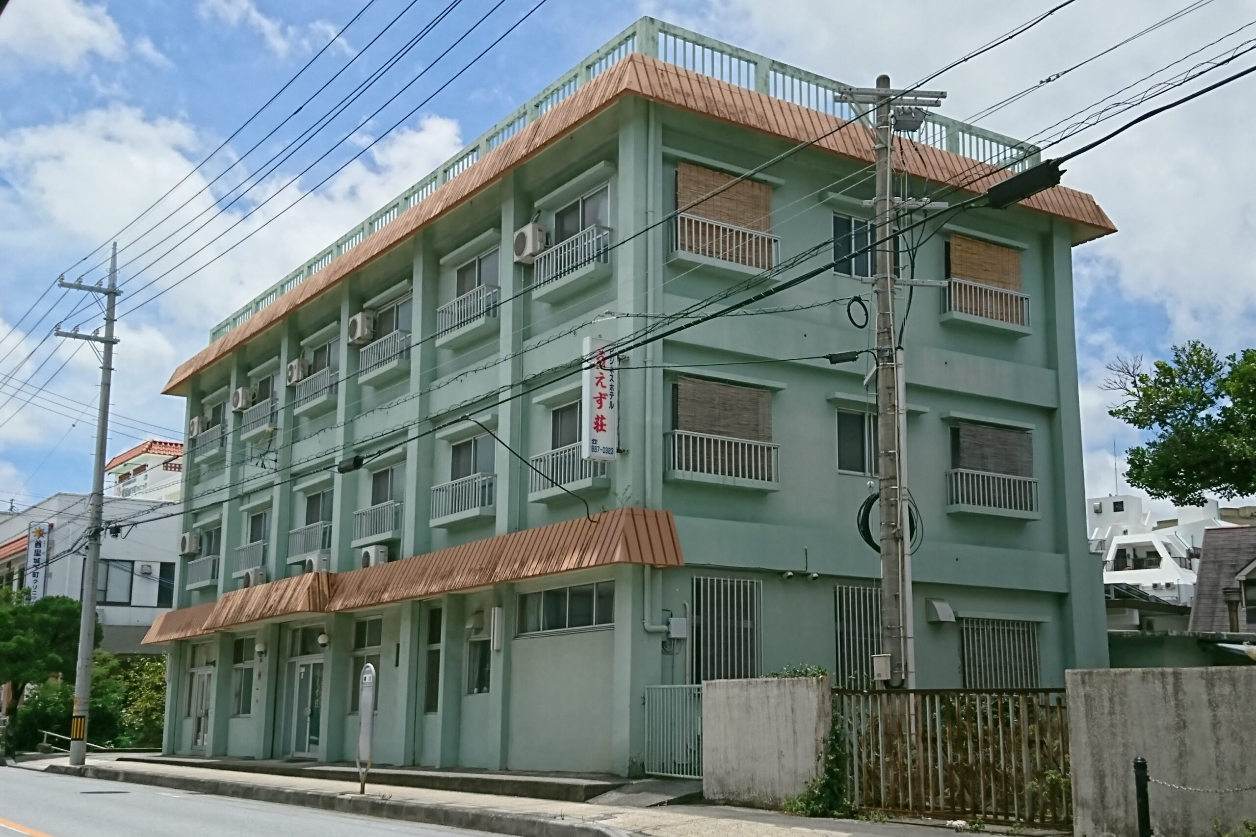 ビジネスホテルうえず荘｜沖縄県のビジネスホテル・出張宿泊｜0円〜